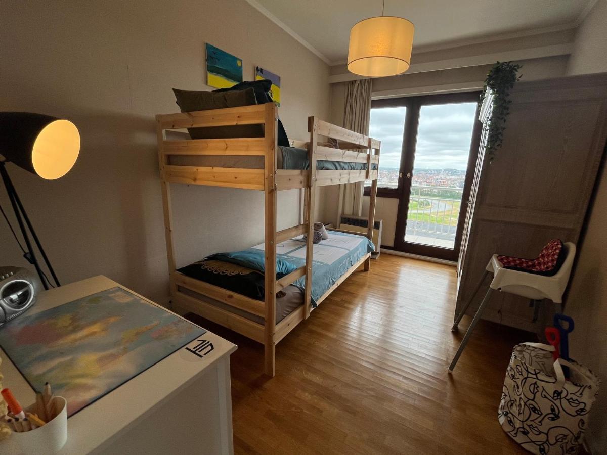 Royal Palace Zeedijk Oostende Appartement Met 2 Slaapkamers Exteriör bild